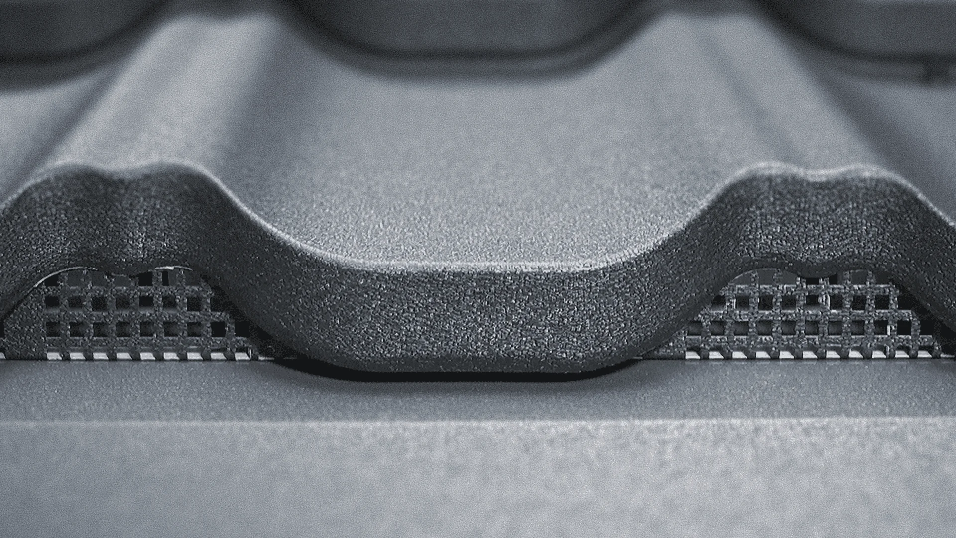 Lüftungsprofil unter einem Dachmodul