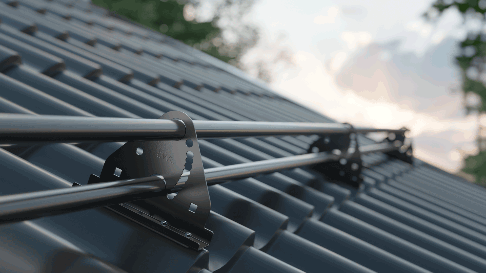 Schneefangsystem auf einem Dach befestigt